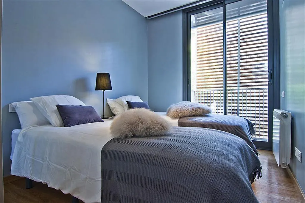 Apartment Barcelona Rentals - Gracia Pool Apartments Center