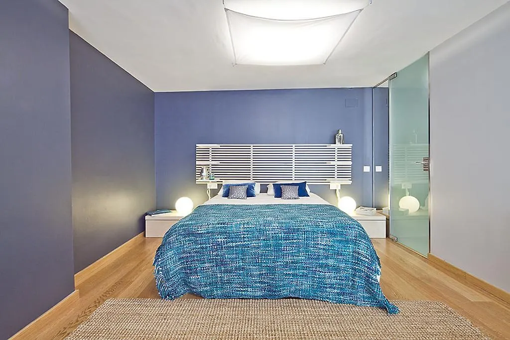 Apartment Barcelona Rentals - Gracia Pool Apartments Center 0*,  Spain