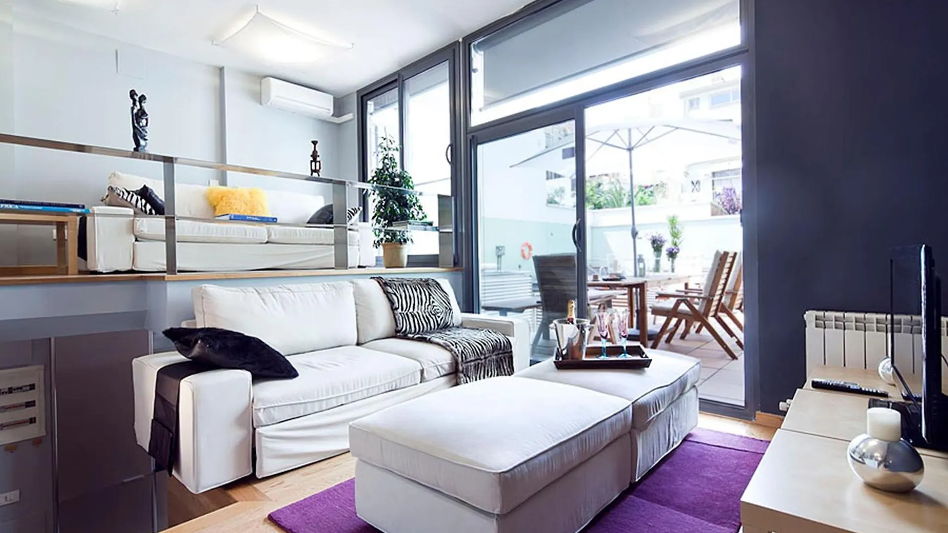 Apartment Barcelona Rentals - Gracia Pool Apartments Center 0*,  Spain