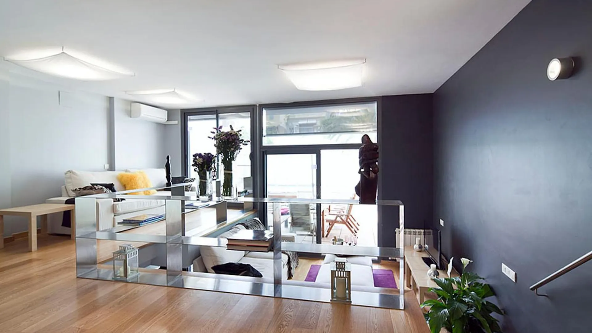 Apartment Barcelona Rentals - Gracia Pool Apartments Center